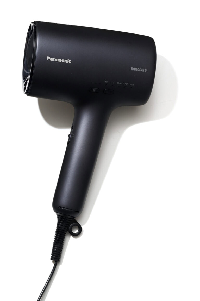 ヘアードライヤーナノケア EH- NAOJ ¥33,660／パナソニック理美容・健康商品ご相談窓口