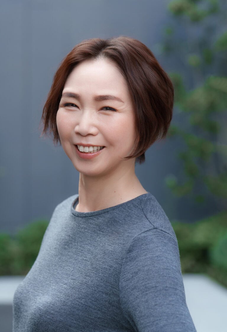 “60 代で大切なのは清潔感。「キレ」のよい髪形を目指してます“／山口みゆきさん　65歳・セレクトショップオーナー