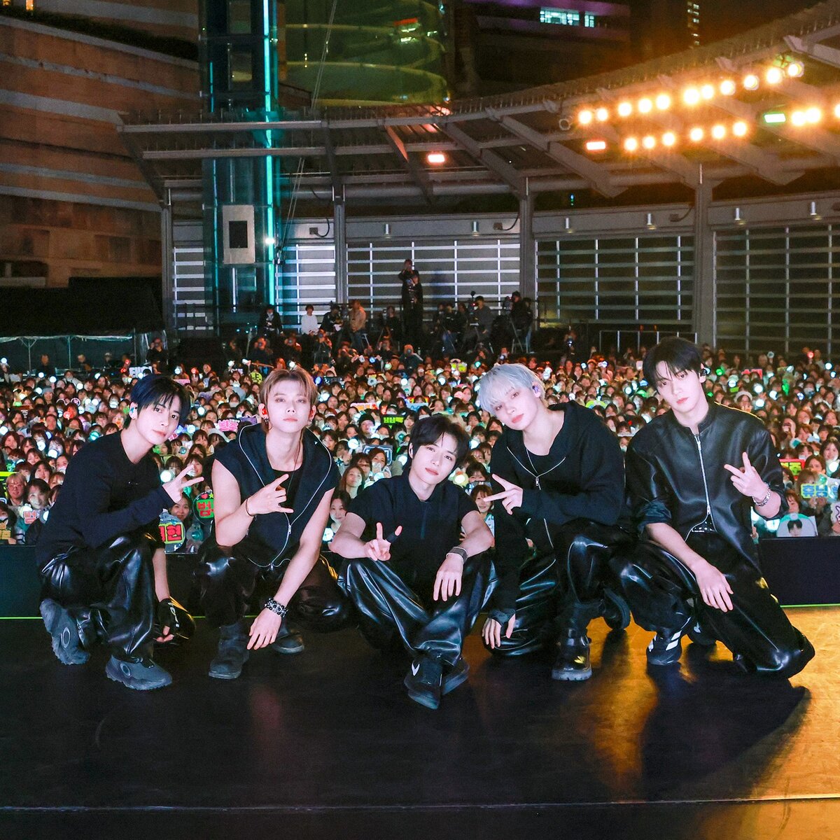 TXT ヨンジュン ソロ サノク ショーケース リスニングパーティー キャップ TXT ヨンジュン、初のソロアルバム発売を控え…11月にリスニング