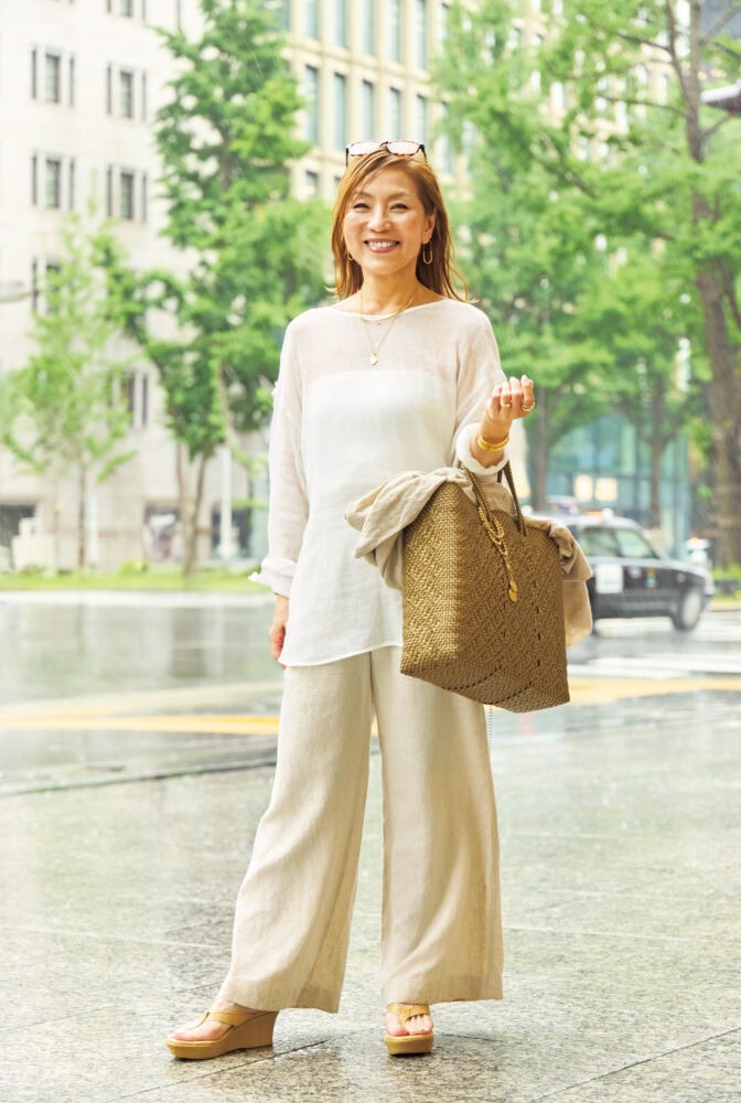 【60代お手本スナップ・大阪】「プラージュ」のワイドパンツに厚底靴を合わせてスタイルアップ!