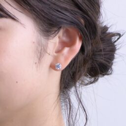 ピアス(落ちないピアス！ Prong Setting Earrings - total 1.0ct)【Pt】¥396,000／September５