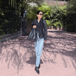Jacket … H&M、Denim … CELINE、Boots … CELINE、Bag … STUDIO CHERIE