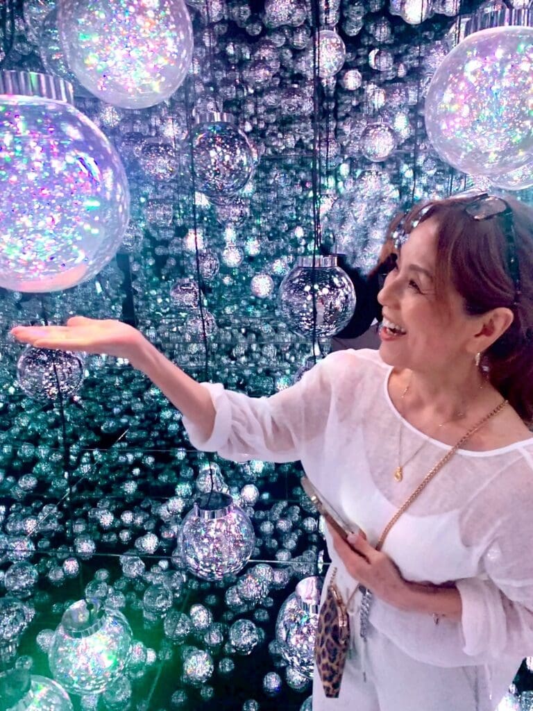 麻布台ヒルズ「チームラボ ボーダレス」