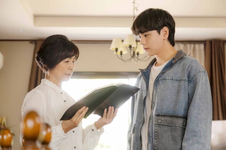 映画『富士山と、コーヒーと、しあわせの数式』豆原一成さん（JO1）、市毛良枝さん