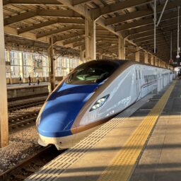 新潟県魚沼市　上越新幹線　浦佐駅