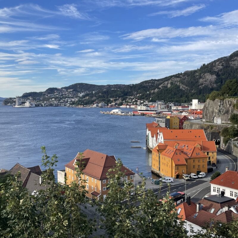 【大人旅】北欧ノルウェーの旅をレポート! フィヨルド、フォトジェニックな港町、シーフードレストラン!