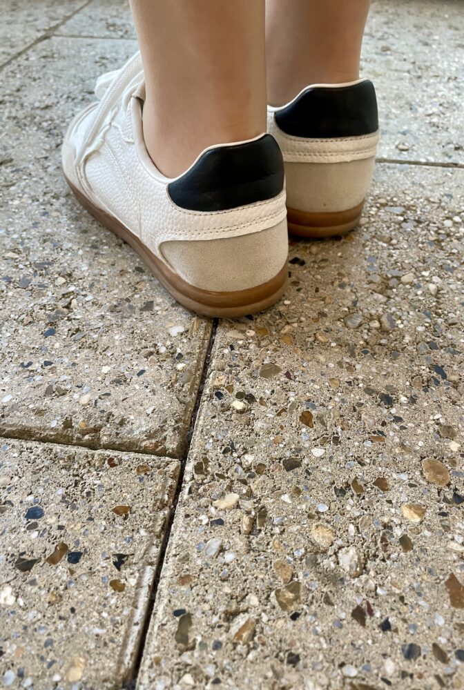 藤井さんスニーカー