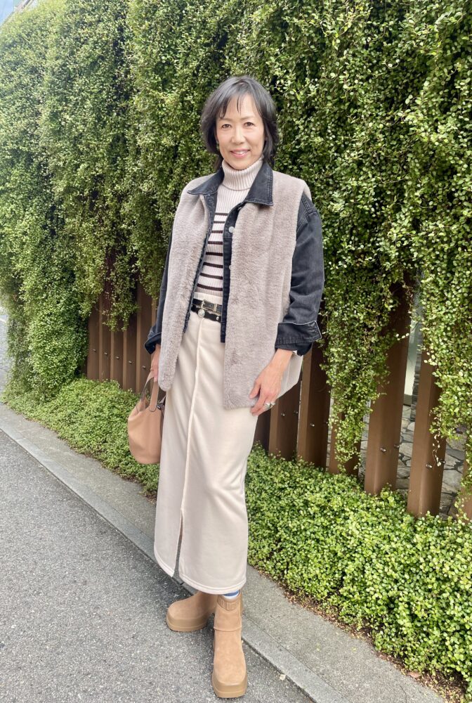 【60代お手本スナップ】ファージレで季節感をプラス！プチプラアイテムを品よく着こなす大人の旬コーディネート