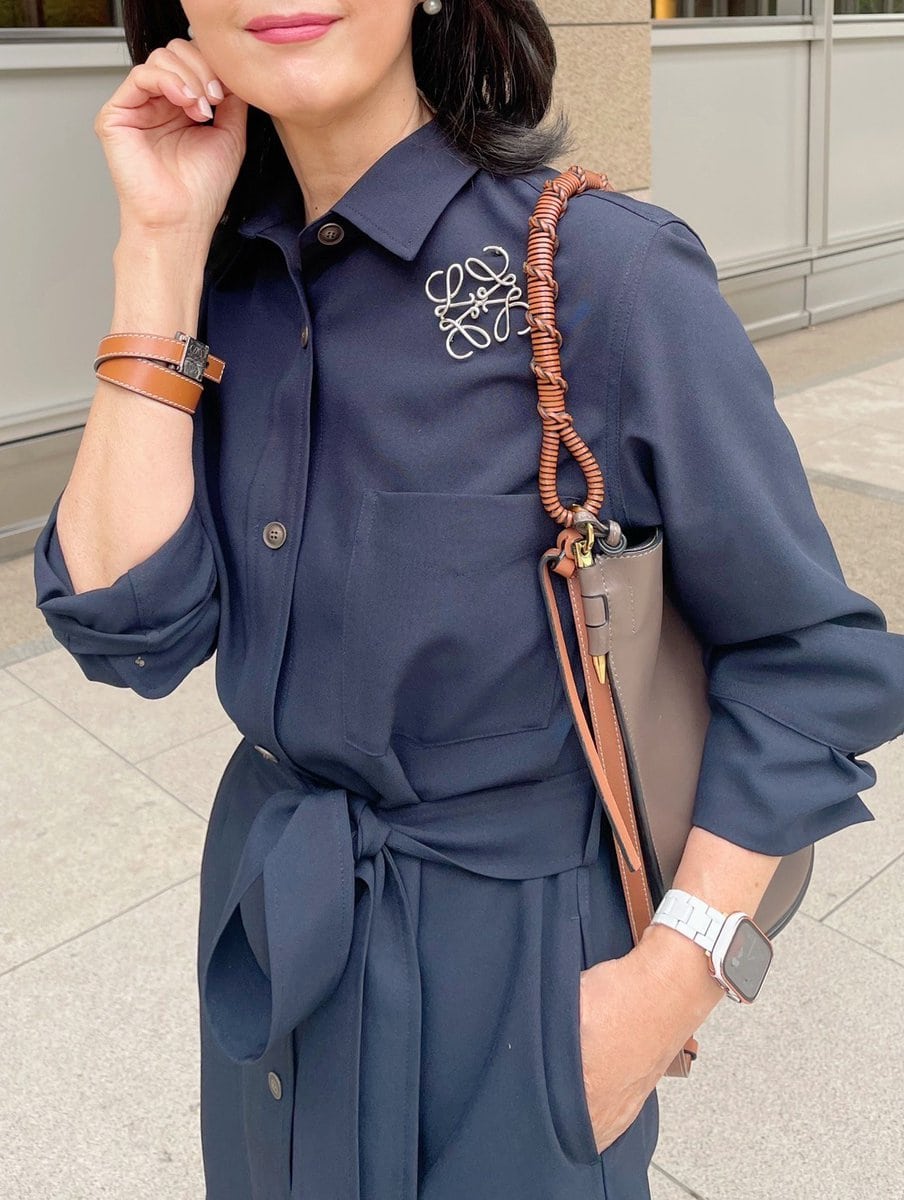 有村さんネイビーシャツワンピコーデ2