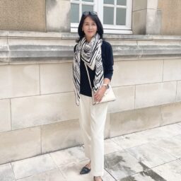 有村さんストールコーデ