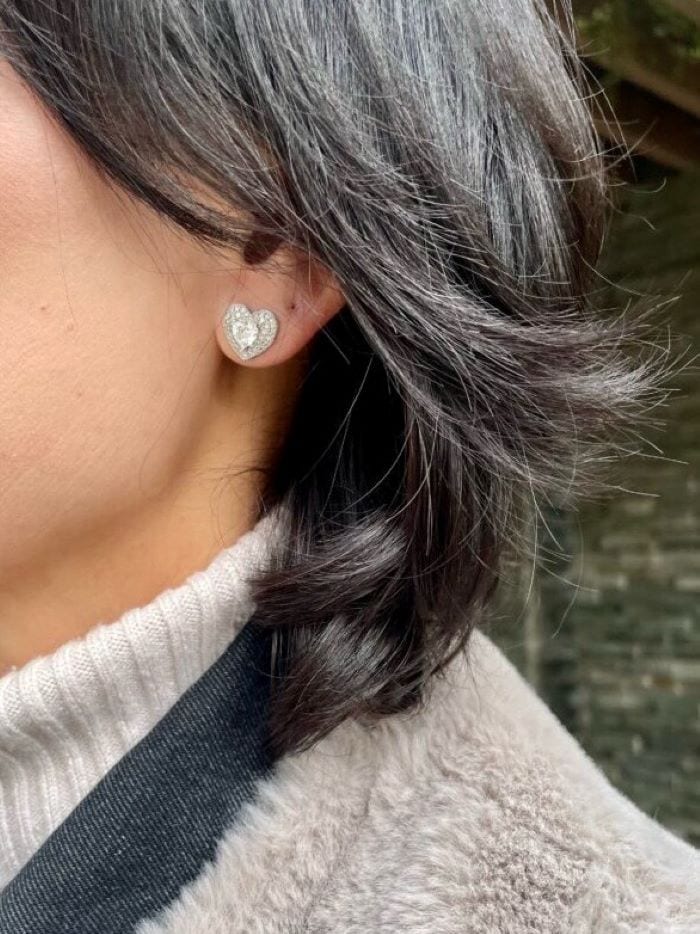 川畑さんピアス