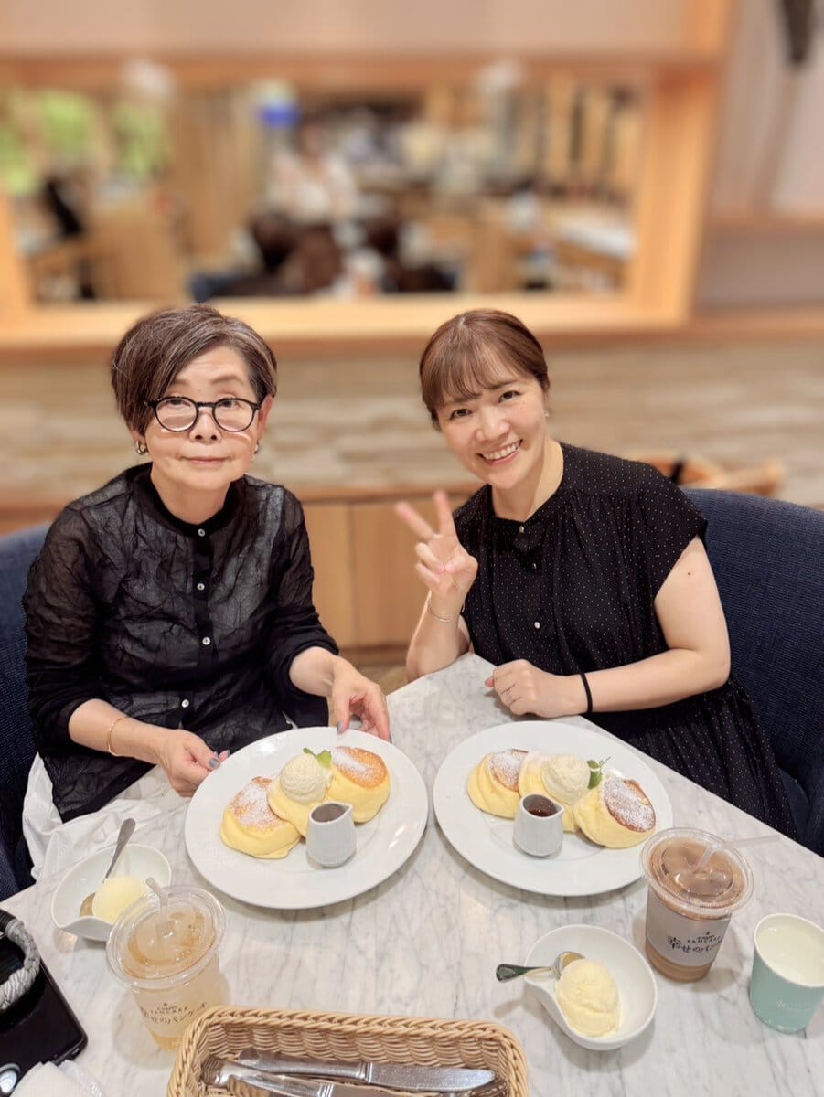 表参道 幸せのパンケーキ屋さんにて素敵ブロガー礒部さん
