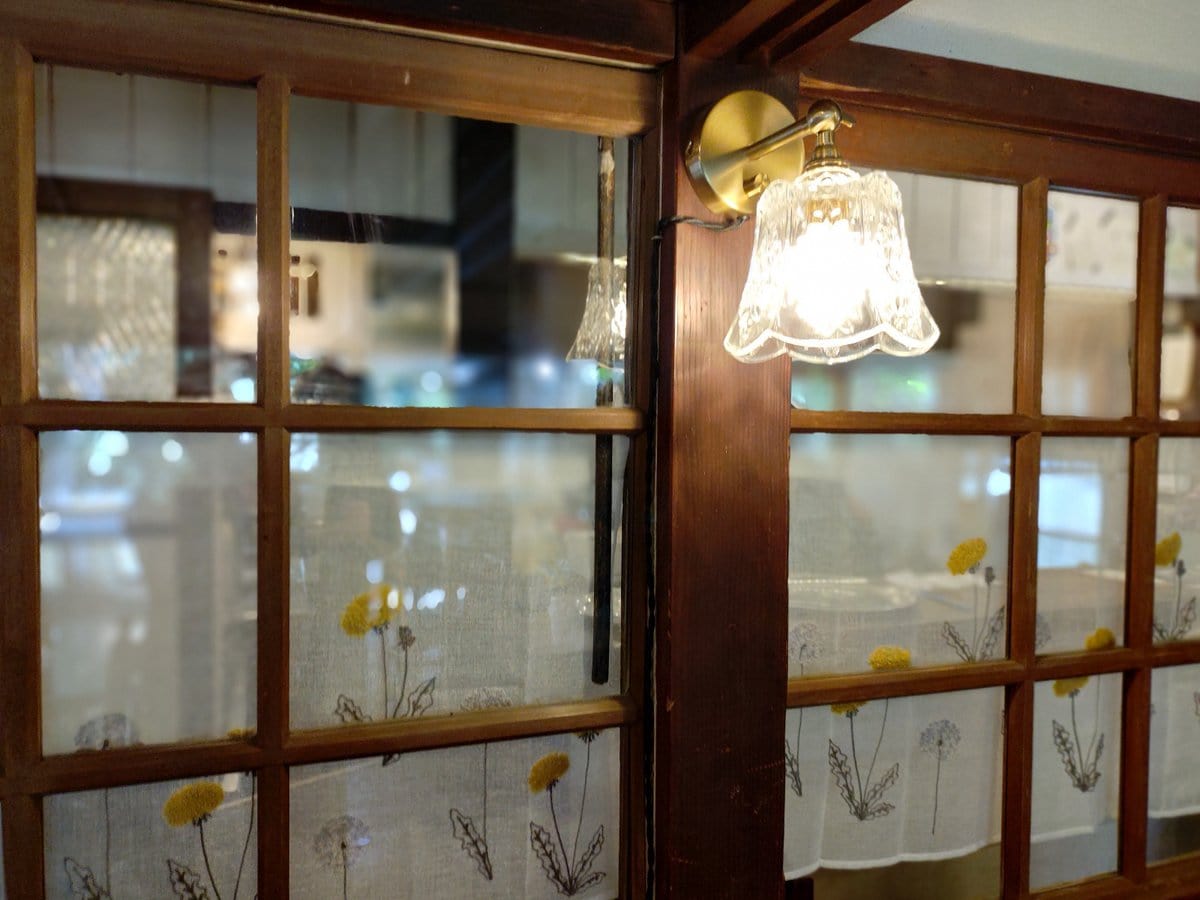 サカノシタの美しいランプ