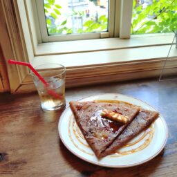 塩バターキャラメルのクレープ