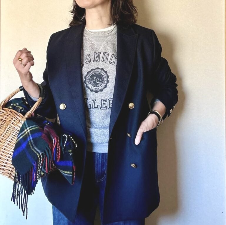 yumikoさんスウェット×ジャケット