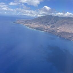 中道さん_マウイ島旅行_＠上空