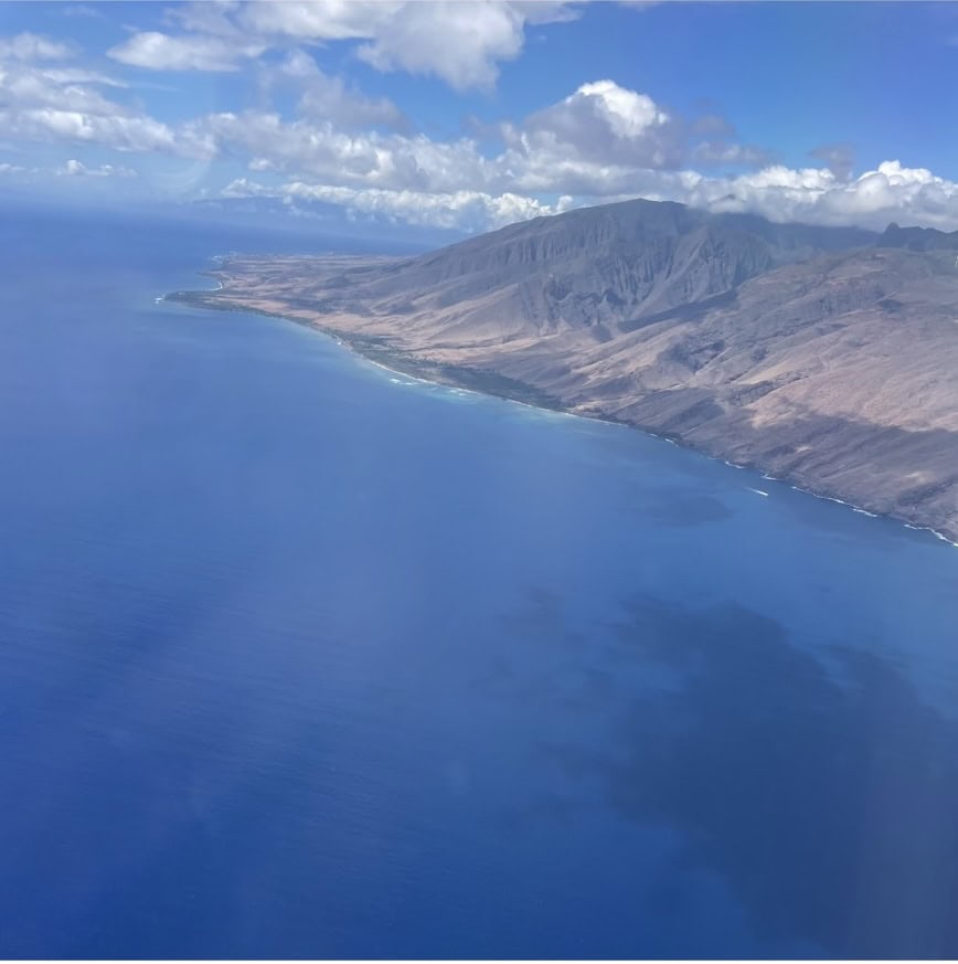中道さん_マウイ島旅行_＠上空