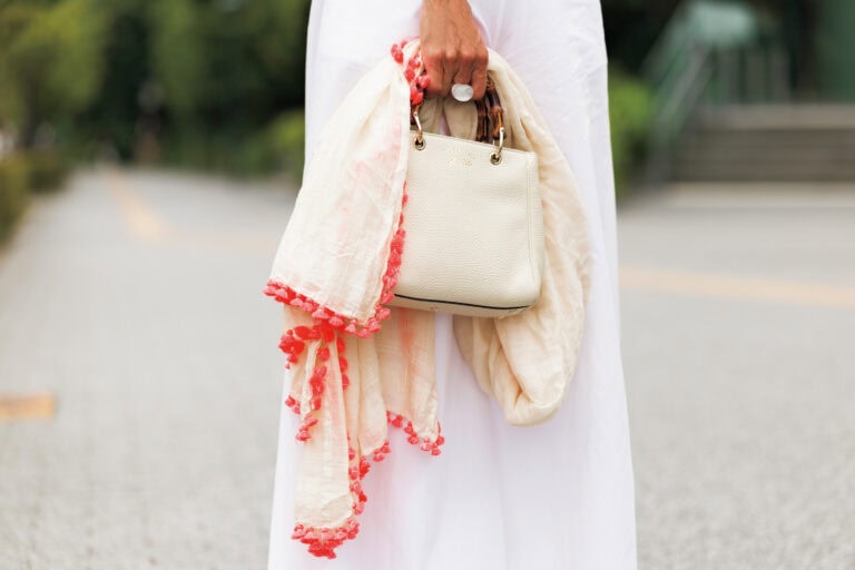 『グッチ』のバッグもサイズ感が気に入っています