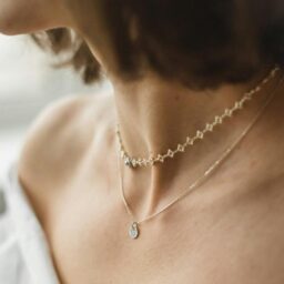 年齢だけじゃない！首イボの原因