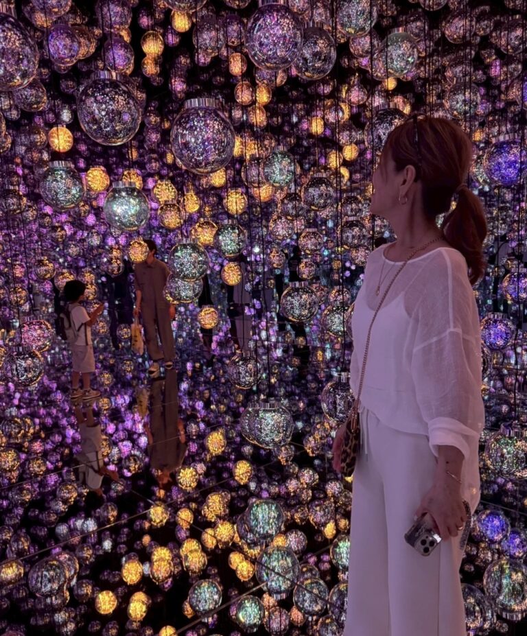 麻布台ヒルズ「チームラボ ボーダレス」