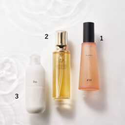 エスト　ザ ローション EX T 全3種 各140㎖ ¥6,930（10月10日発売）／エスト、クレ・ド・ポー ボーテ ローションエサンシエル A全2種 各170㎖ ¥14,300／クレ・ド・ポー ボーテ、イプサ ME n 8［医薬部外品］全8種 各175㎖ ¥7,370、イプサ ME n ディスペンサー ¥770／ともにイプサ