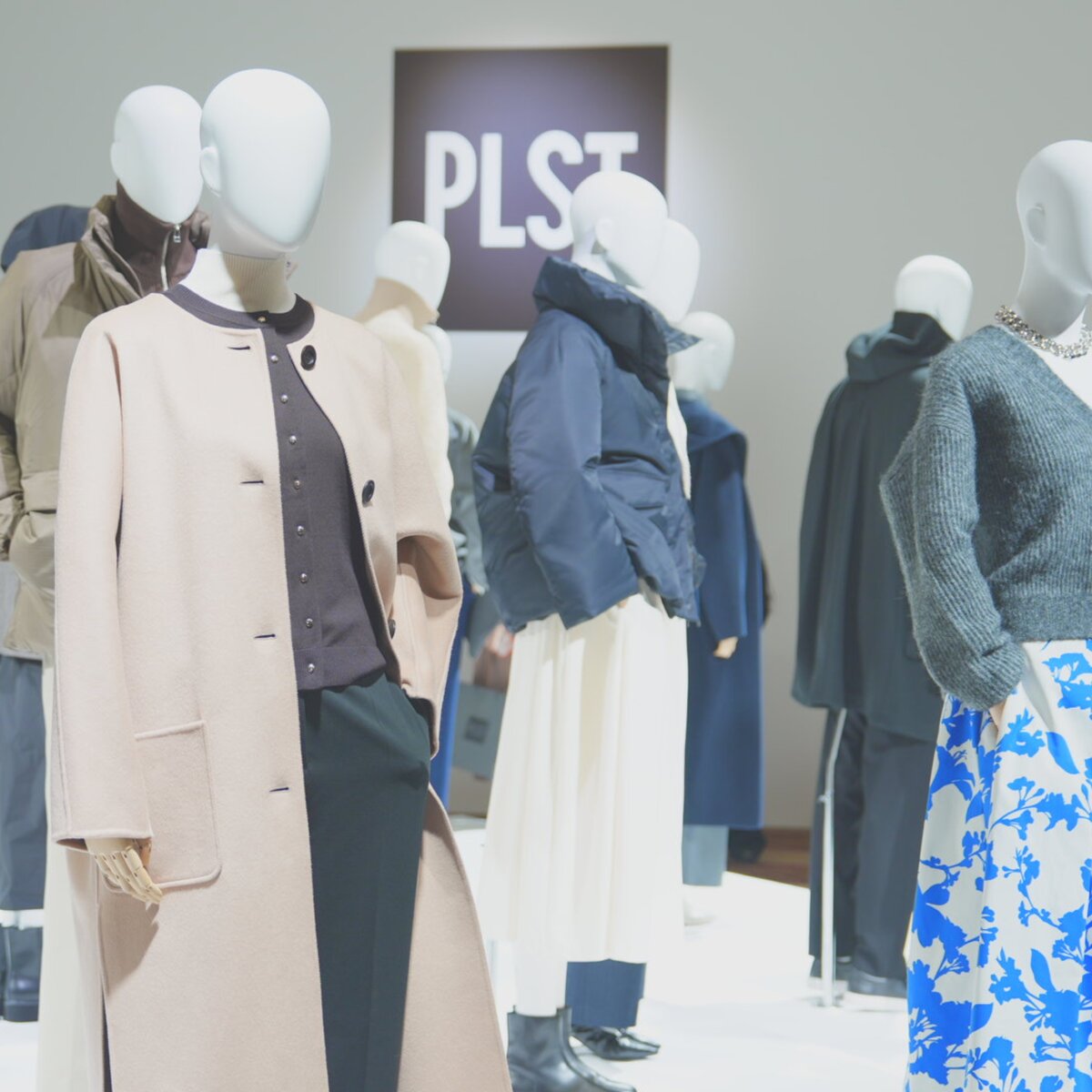 PLST_アウター展示会サムネイル