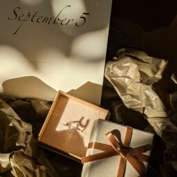 リング(Horseshoe Ring)【K18】¥192,500／September５