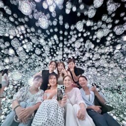 麻布台ヒルズ「チームラボ ボーダレス」