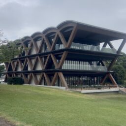 横浜ティンバーワーフ