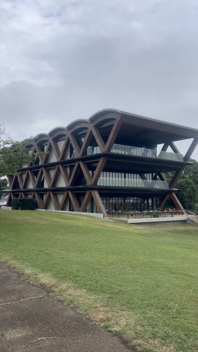 横浜ティンバーワーフ