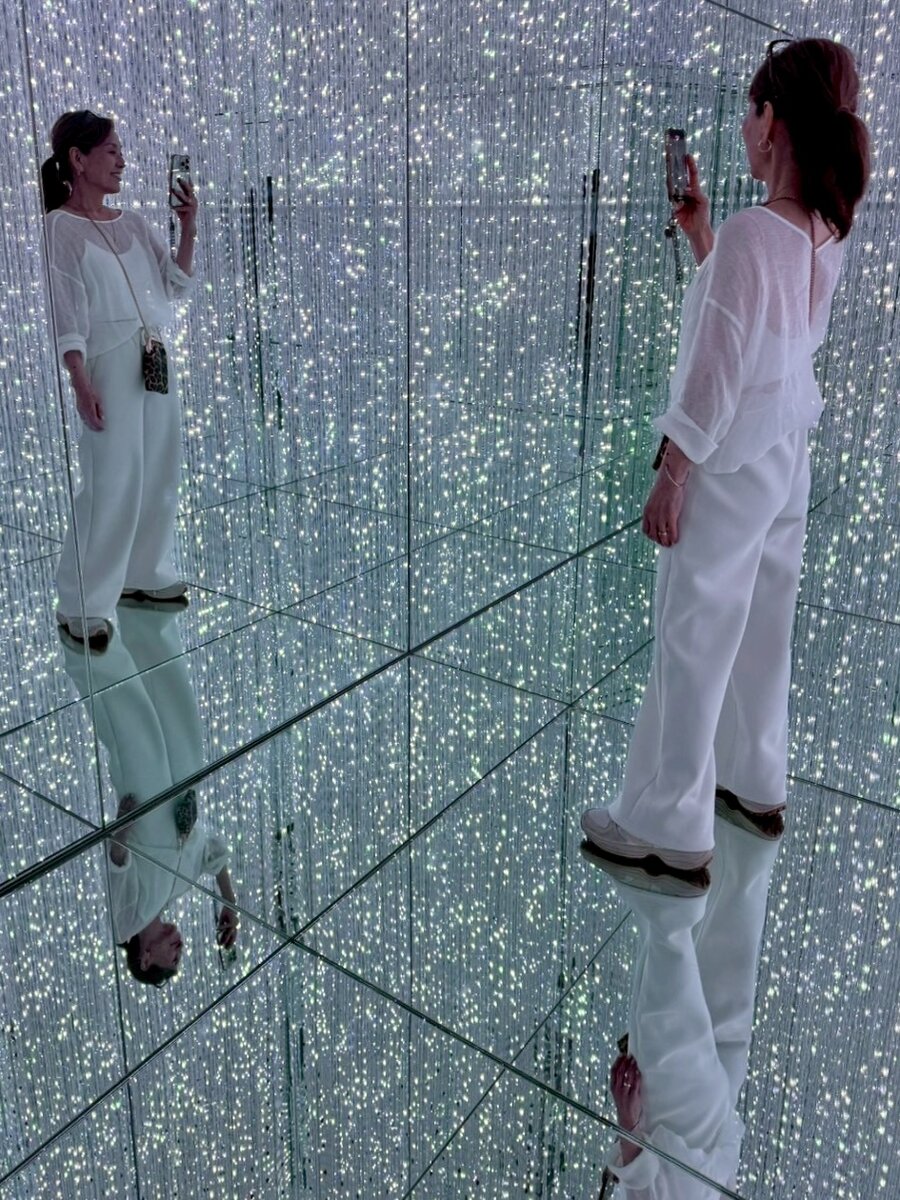 麻布台ヒルズ「チームラボ ボーダレス」