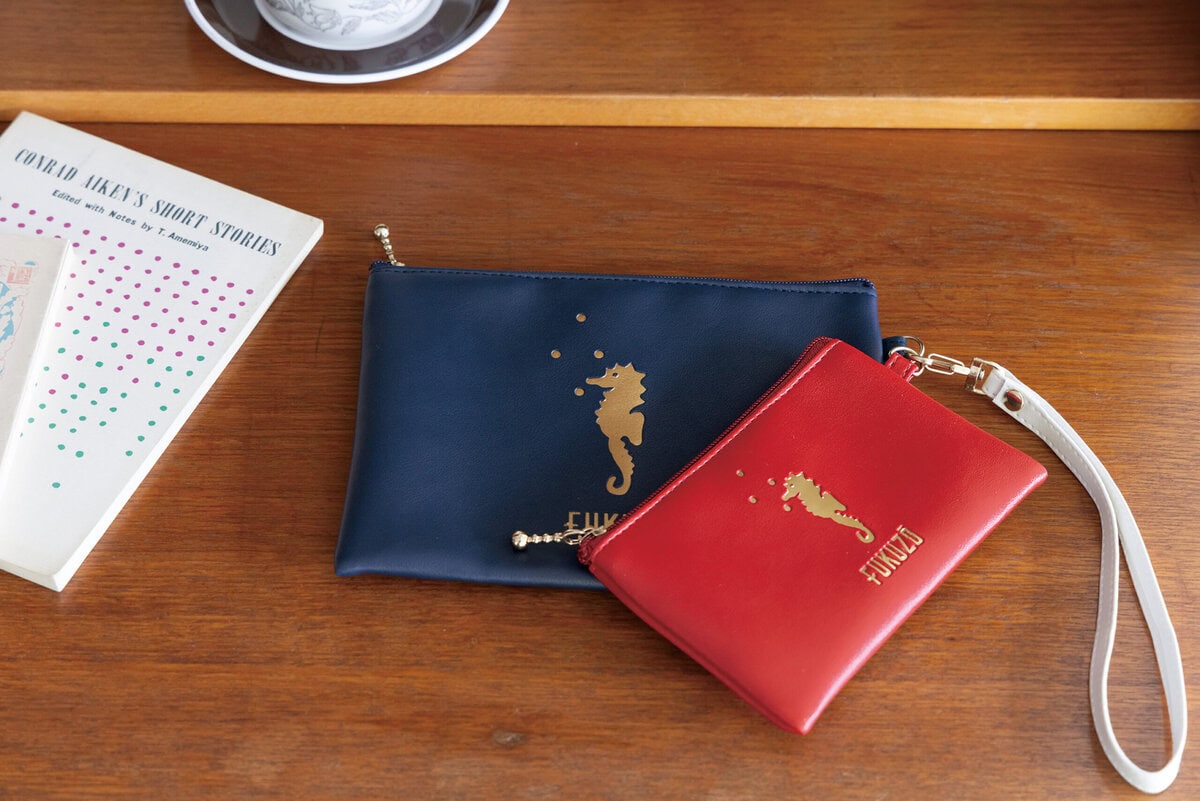 素敵なあの人2026年1月号付録「フクゾー」 ストラップつきレザー調ポーチセット