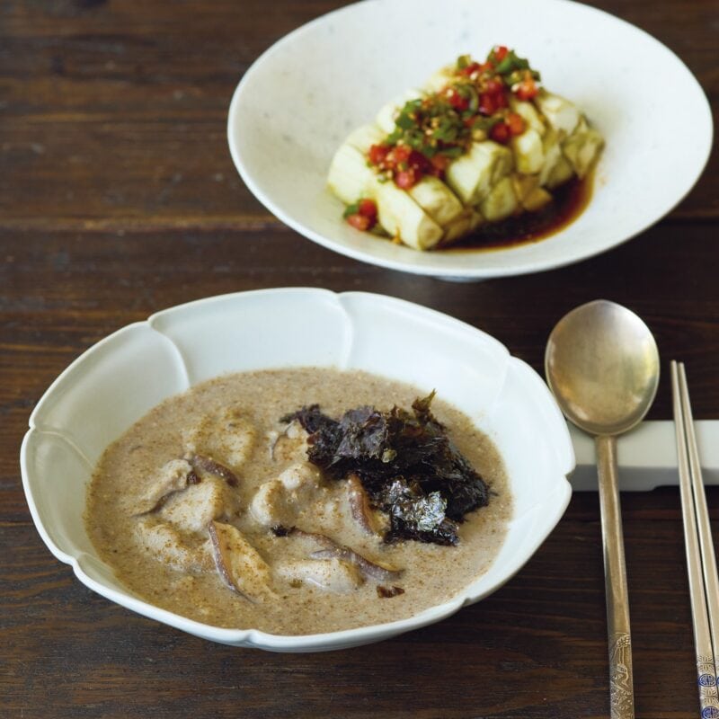 【韓国料理レシピ】滋味深いえごまスープのそば粉スジェビ 李映林さん・コウ静子さん【李家の日々ごはん】