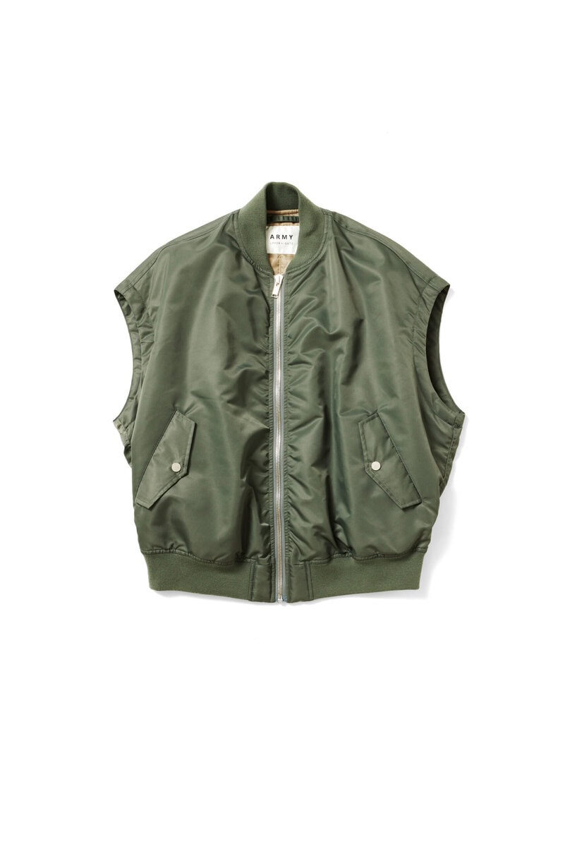 ベスト¥39,600／アッパーハイツ（ゲストリスト）