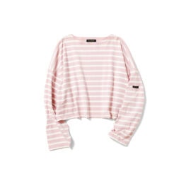 プルオーバー¥17,600／ルミノア（ゲストリスト）