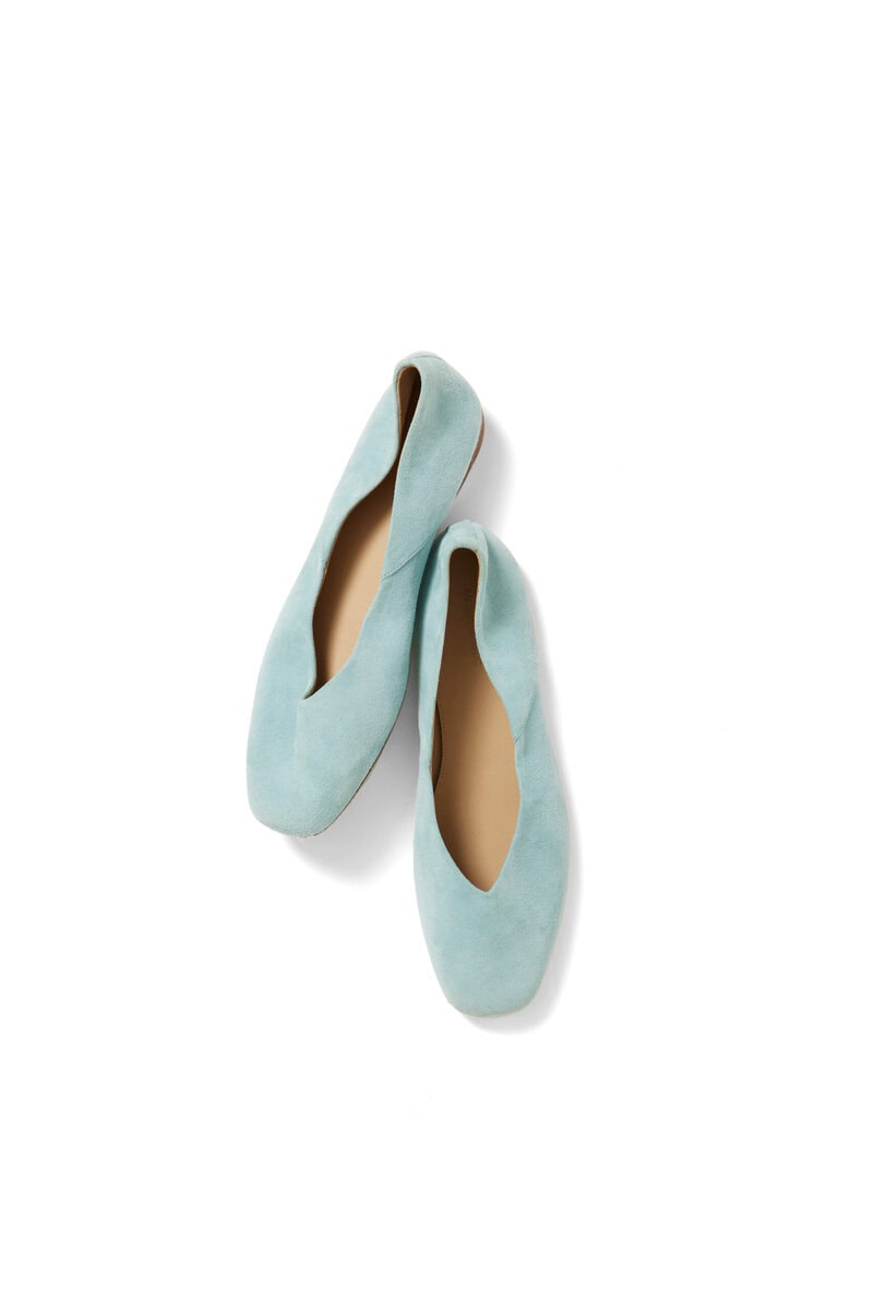 靴¥30,000／バナナ・リパブリック