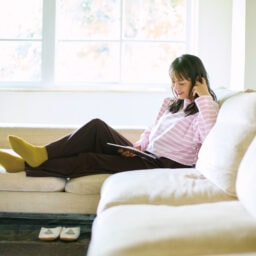 靴下¥1,210／タビオ