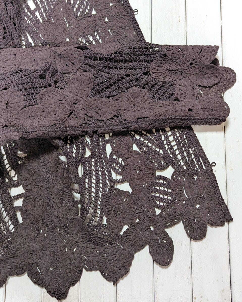 「H&M」のレースカーデ