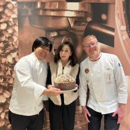 プリンチ® のヘッドシェフ 松田武司シェフ （左）とパオロ氏（右）