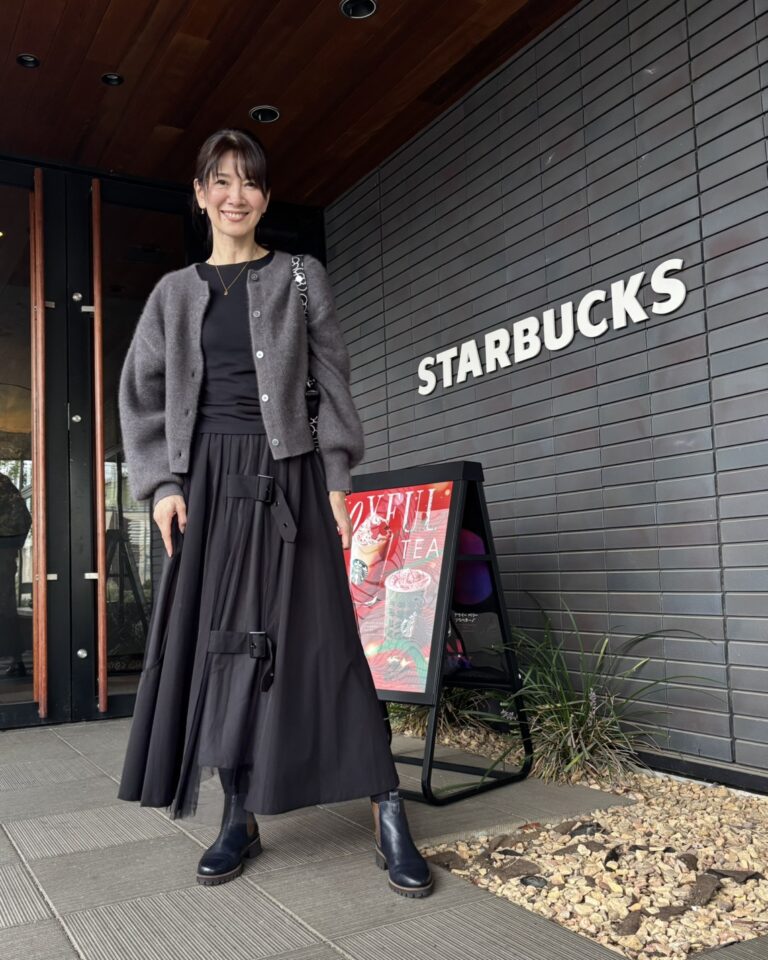 「LASUD」のミリタリースカート