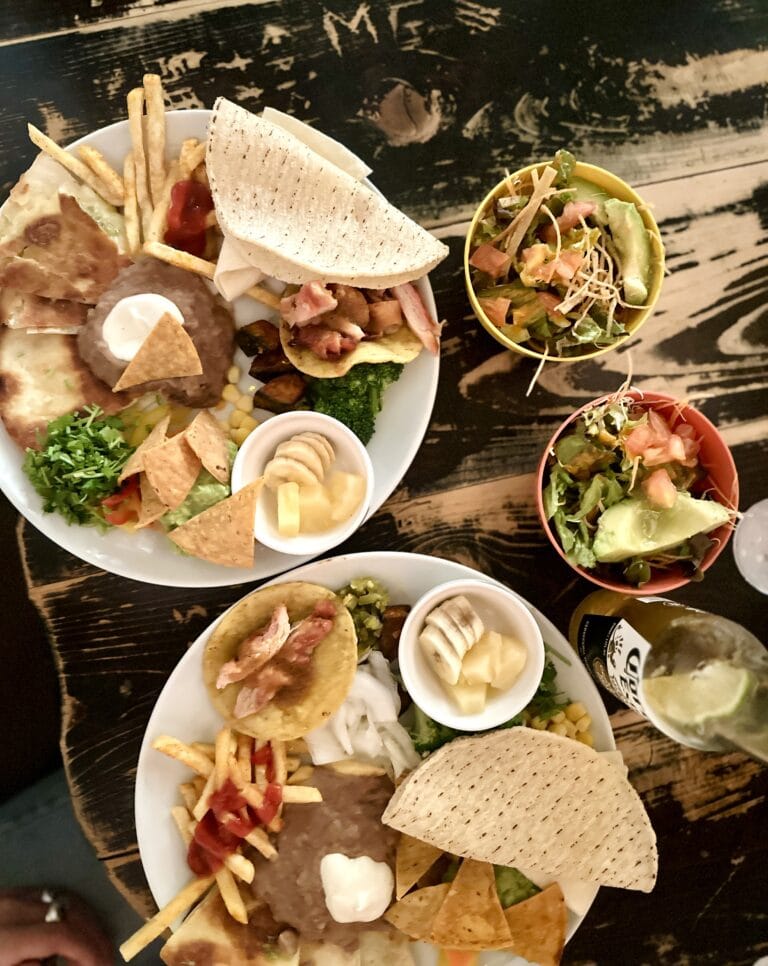 メキシコ料理店 「エル・パンチョ」