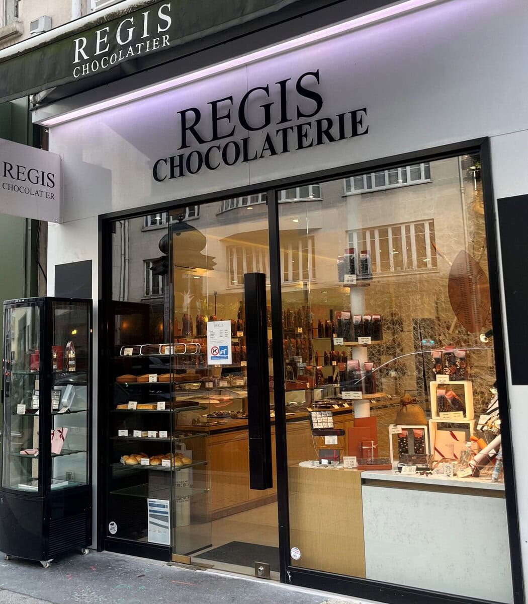 老舗チョコレート店「REGIS 」
