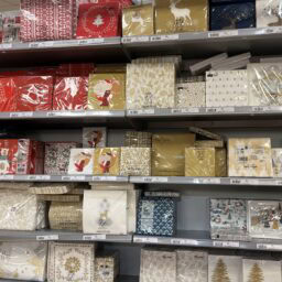 季節ごとにナプキンの柄やテーマが変わるコーナー