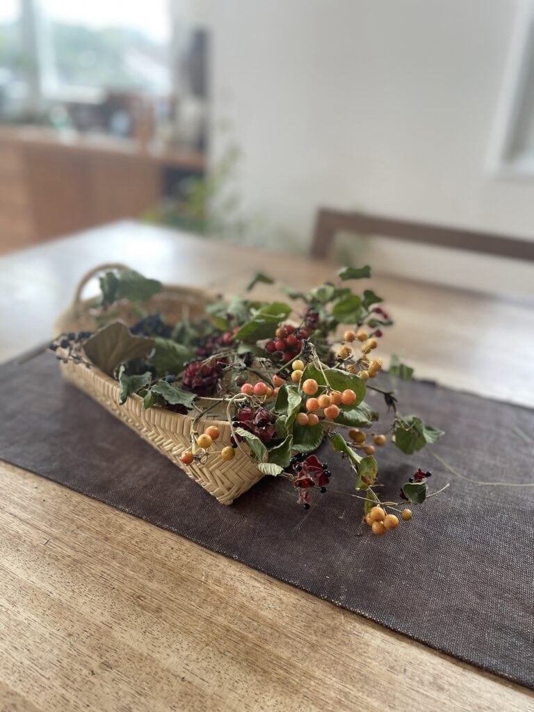 ほうき工房左京窯　あけびの籠