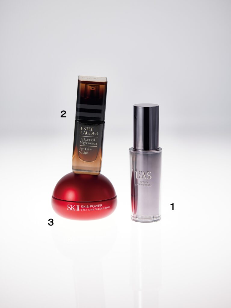 緩んでぼやけた目元をキリリと蘇らせる『たるみケア』