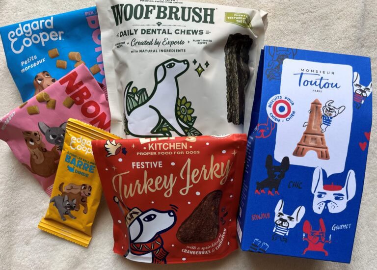 犬のおやつ、歯磨きガム。　5~10€