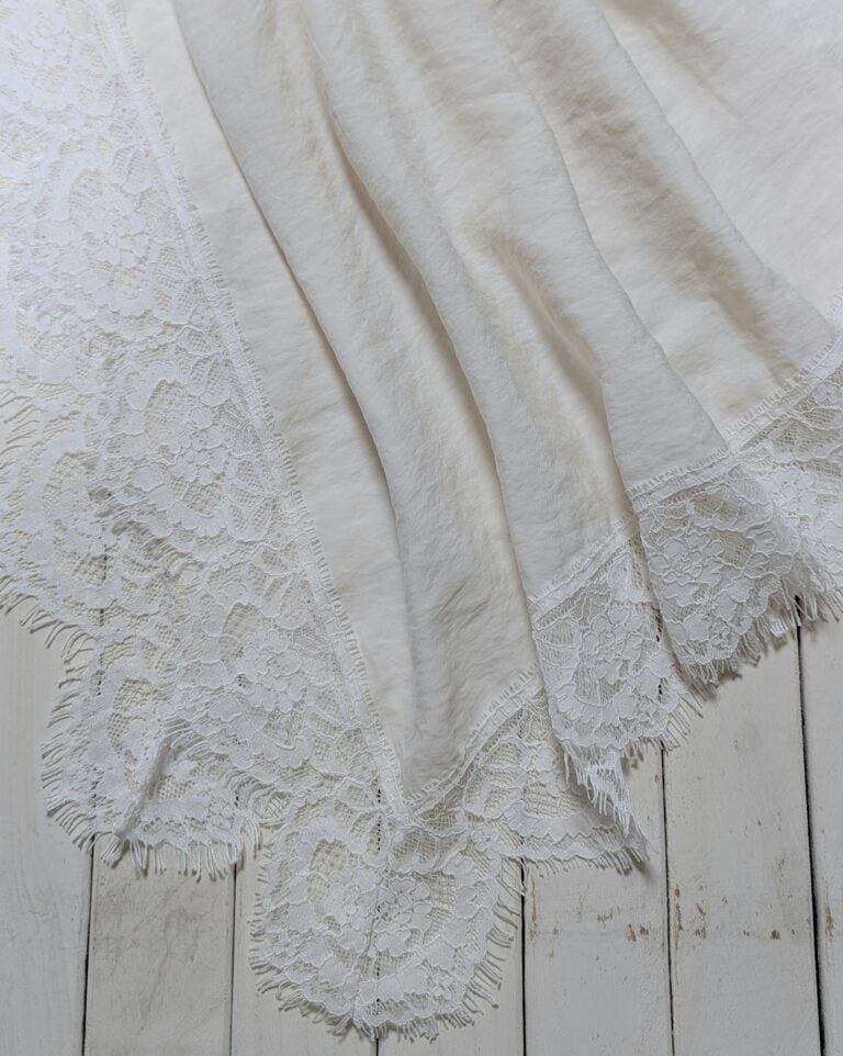 「ZARA」レースキャミ