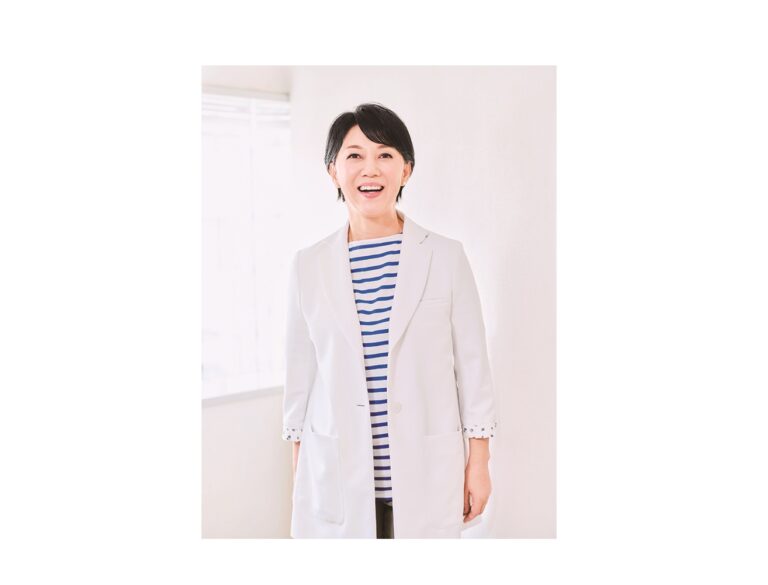 歯科医師　石井さとこ先生