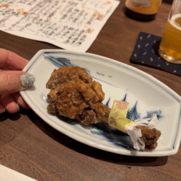 クリスマスシーズンでチキンがサーブされました