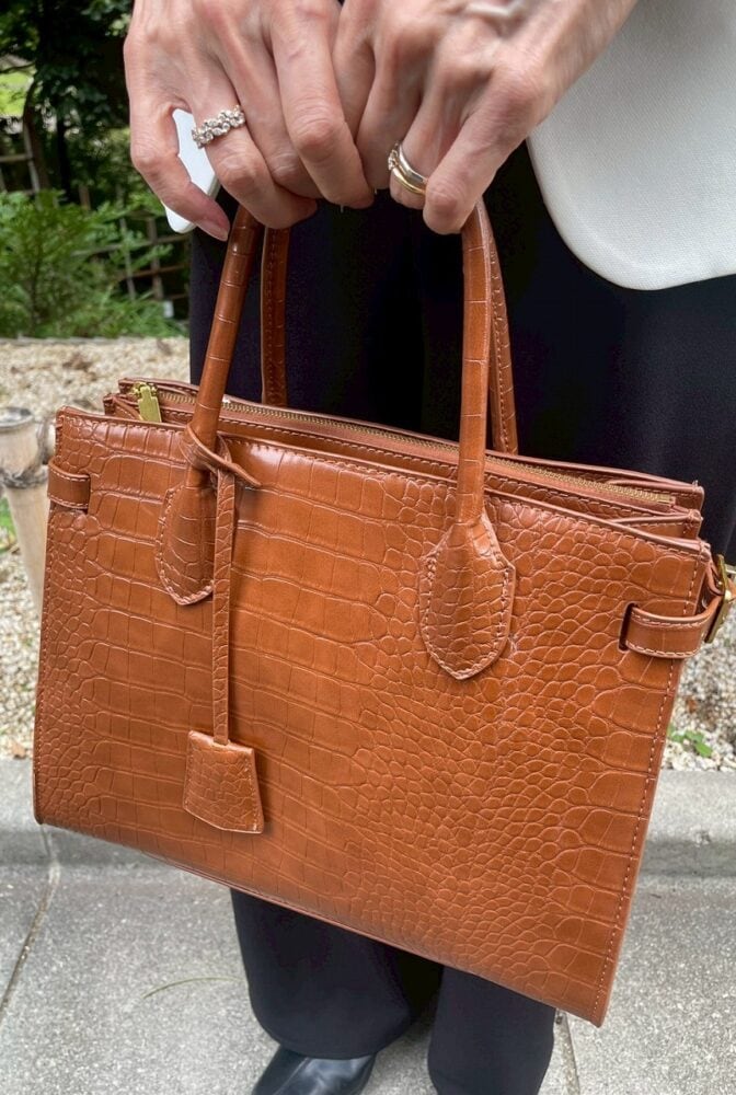 『MANGO』のバッグ